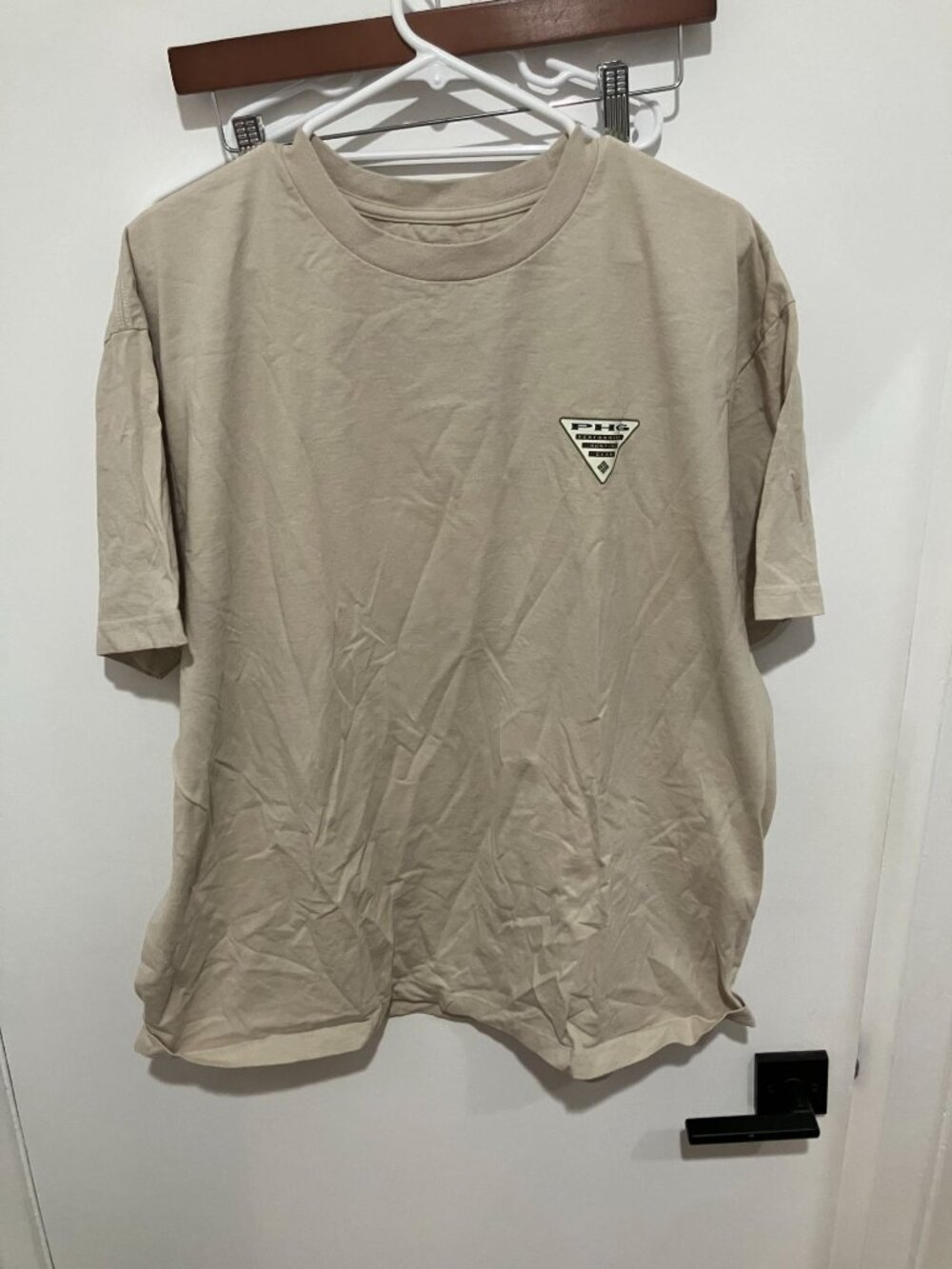 Columbia Men's PHG Whitetail Deer Hunting Graphic T-Shirt Beige Size XL